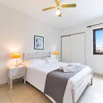 Passport - 201 By Hellovacations Daire